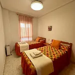 A.t. La Plaza Apartament Calamonte