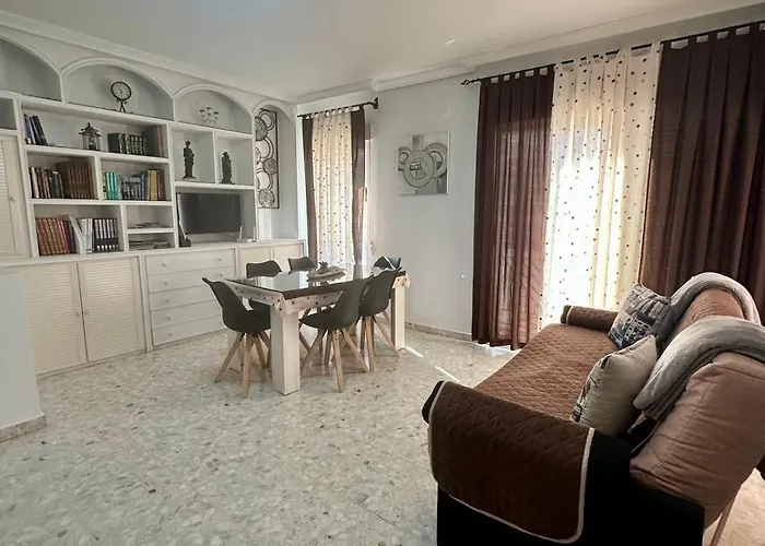 A.t. La Plaza Calamonte