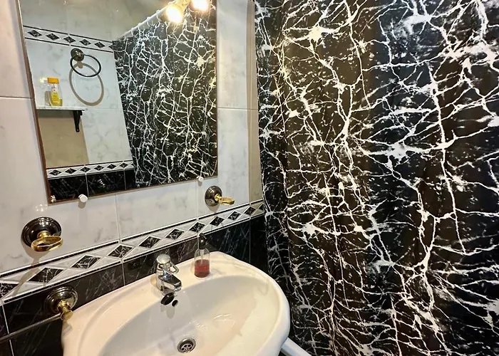 A.t. La Plaza Calamonte