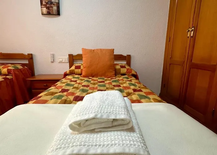 A.t. La Plaza Calamonte